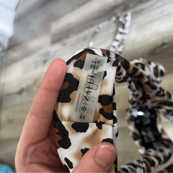 Cheetah Bikini - Picture 2 of 4